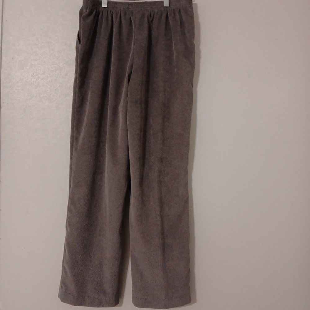 Alfred Dunner Women's Corderoy Pull-on Pant Sz 8 Elastic Waist Gray